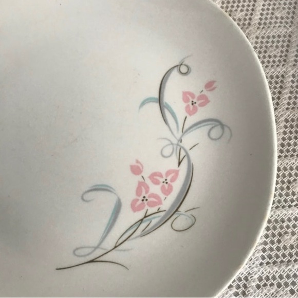 Kokura Ware Ironstone Plates Set of Four - Picture 6 of 10